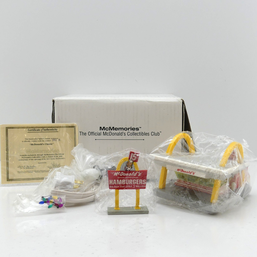 McMemories McDonald's Classics Ceramic Lighted Restaurant Display w/ COA Box